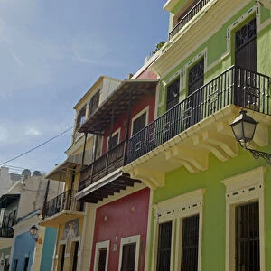 USA, Puerto Rico, San Juan. Balconies of Puerto Rico