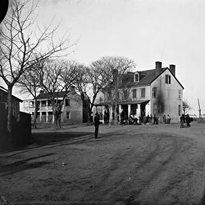 CIVIL WAR: YORKTOWN, 1862. View of the Tabb House in Yorktown, Virginia. Photograph