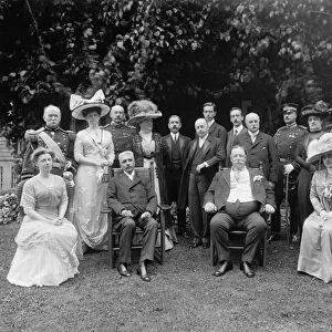 President William Howard Taft with family and friends at his summer home in Beverly, Massachusetts. Photograph, c1910