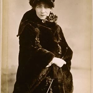 SARAH BERNHARDT (1844-1923) photographed, 1880, in New York by Napoleon Sarony