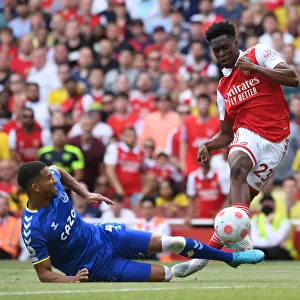 Arsenal vs. Everton: Intense Battle - Premier League 2021-22