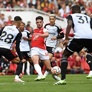 Arsenal vs Fulham: Rice Controls the Midfield in 2023-24 Premier League Clash
