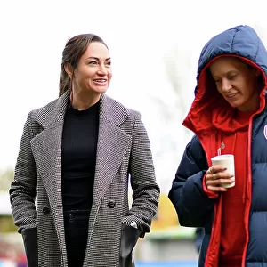 Arsenal Women's Team Pre-Match Discussion with Jodie Taylor at Brighton & Hove Albion (2023-24)