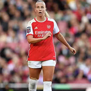 Arsenal's Beth Mead in Deep Thought: The Focused Star at Emirates Stadium (2023-24) - Arsenal vs Aston Villa