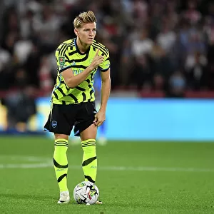 Arsenal's Martin Ødegaard Reacts during Brentford Clash in Carabao Cup 2023-24