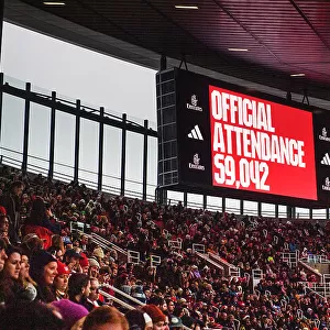 Record-Breaking WSL Clash: Arsenal FC vs. Chelsea FC at Emirates Stadium