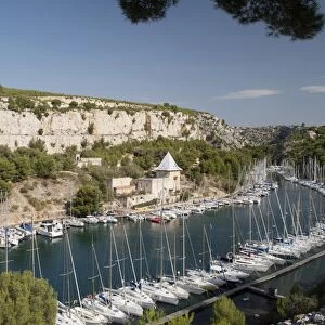 FRANCE FAMILY GUIDE, Marseille, Letting off steam, along the Calanques, Port Miou