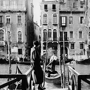 Gondolas, venice, 1910-20