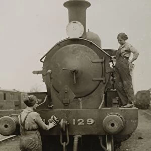 Locomotive cleaners, about 1916