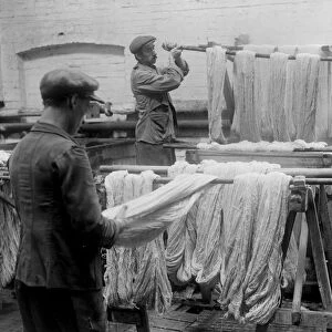 Carpet making at Wilton. 5 November 1920
