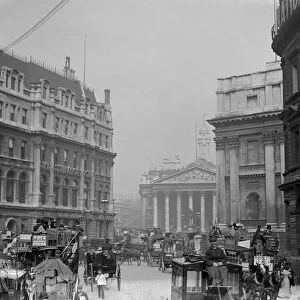 Edwardian London. Horsedrawn traffic congestion looking down to the Royal Exchange