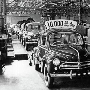 The 10000th Renault 4CV Hino produced in Japan under the name Hino, 1948 (b/w photo)