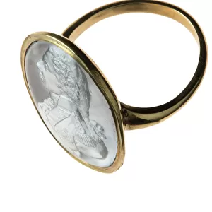 Admiral Lord Nelson Gold Ring, c. 1820 (gold & sulphide)