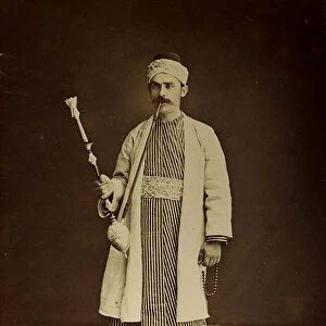 Album "Damas et Baalbek : Portrait of a man with a hookah