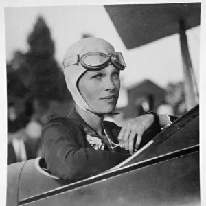 Amelia Earhart (1897-1937) in Boston training plane, 1926 (b / w photo)