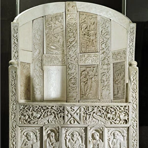 Byzantine art: chair of the eveque of Ravenna Maximien, episcopal throne