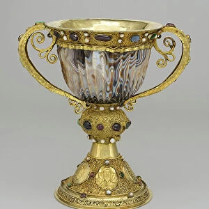 Chalice of the Abbot Suger of Saint-Denis (sardonyx, silver and precious stones)