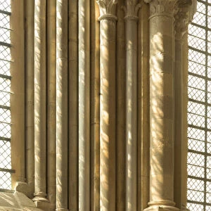 detailing. Basilica of Saint Madeleine, Vezelay, 1120-1150 (photography)