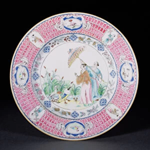 Dinner plate painted in Famille Rose depicting La Dame au Parason