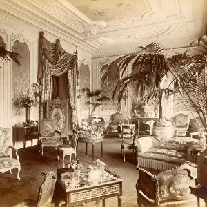 The Drawing Room at 17 Grosvenor Place, London (b / w photo)