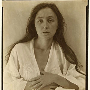 Georgia O Keeffe, 1918 (palladium print)