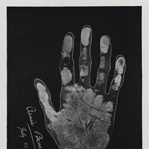 The hand of Mrs Annie Besant (b / w photo)