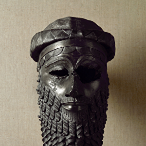 Head of a king, perhaps Naram-Sin. c. 2250 BC (Bronze sculpture)