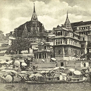 Hindi temples at Varanasi (b / w photo)