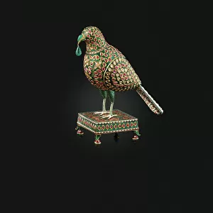 Hyderbard Deccan Model of a parrot, c. 1775-1825 (diamonds, rubies, emeralds & enamel)