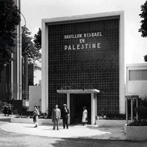 Israeli Pavilion, Paris World fair, 1937 (b / w photo)