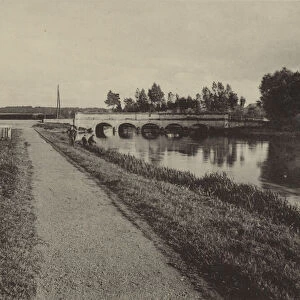 The Kennet, Eddington Bridge (b / w photo)
