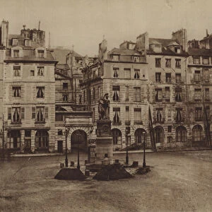 La place Dauphine, partie demolie en 1875 (b / w photo)