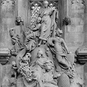 Monument to William Pitt the Elder, 1782 (marble) (b / w photo)