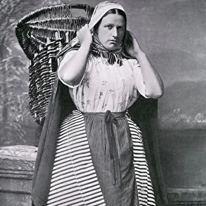 A Newhaven Fishwife, late 19th century (b / w photo)