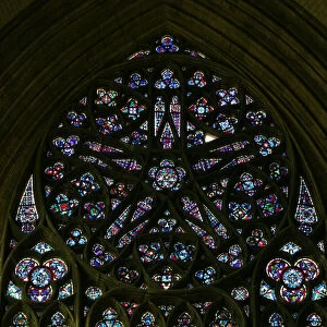 The north rose window with geometric diaper infill (rose window - internal)