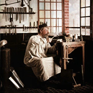 Orfevre in his studio, autochrome by Georges Henry, v. 1910