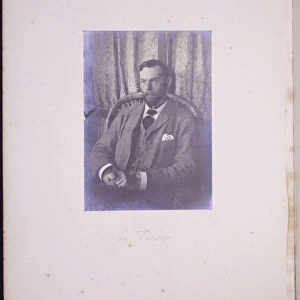 Portrait of Laurence Turner, 1932 (b / w photo)