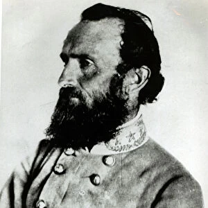 Portrait of Thomas J. Stonewall Jackson (b / w photo)