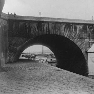 Quai d Anjou, Pont Marie, Paris (4th Arrondissement), 1911 (b / w photo)