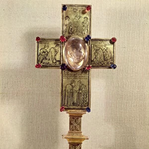 Reliquary cross of Pope Urban V (1310-70) 1368-78 (gold, crystal & precious stones)