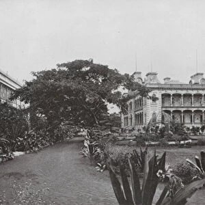 The Royal Palace, Honolulu, Sandwich Islands (b / w photo)