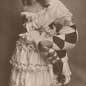 Russian ballet dancers Vera Fokina and Michel Fokine in Carnaval, c1910 (b / w photo)