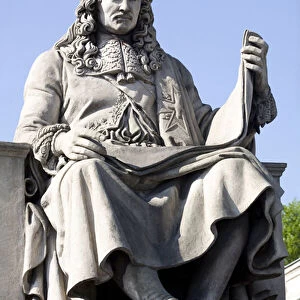 Statue of Jean Baptiste (Jean-Baptiste) Colbert (1619-1683), minister of Louis XIV, stone sculpture by Jacques-Edme (Jacques Edme) Dumont (1761-1844), installed at the entrance of the National Assembly. Photography, KIM Youngtae, Paris