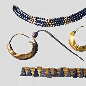 Sumerian jewellery from one of the famous Death Pits