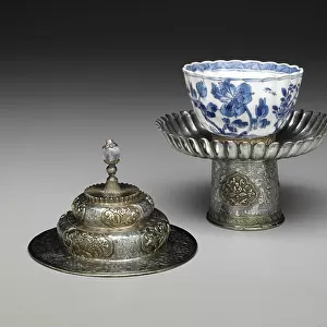 Teacup stand and lid with bowl, 18th century (silver, stone & porcelain)