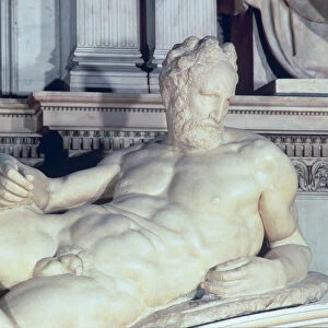 Tomb of Lorenzo de Medici, detail of Dusk (marble)