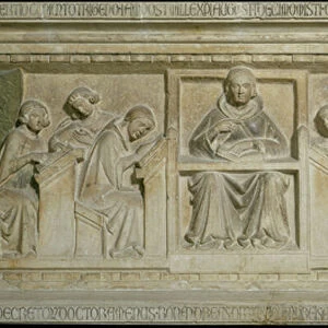 Tomb of a master in the Decree of the University of Bologna (stone)