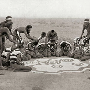 A Totemic ceremony of the Warramunga Tribe, Australia, 19th century (b/w photo)