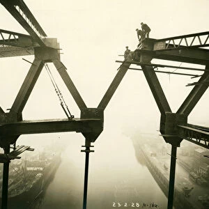 The Tyne Bridge under construction, 23rd February 1928 (b / w photo)