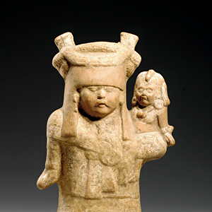 A Veracruz figure of a mother and child, Nopiloa, c. 550-950